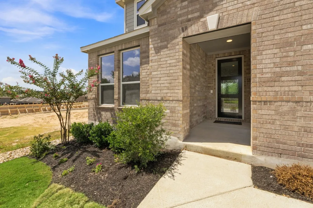 1805 Garlock Drive Leander, TX 78641