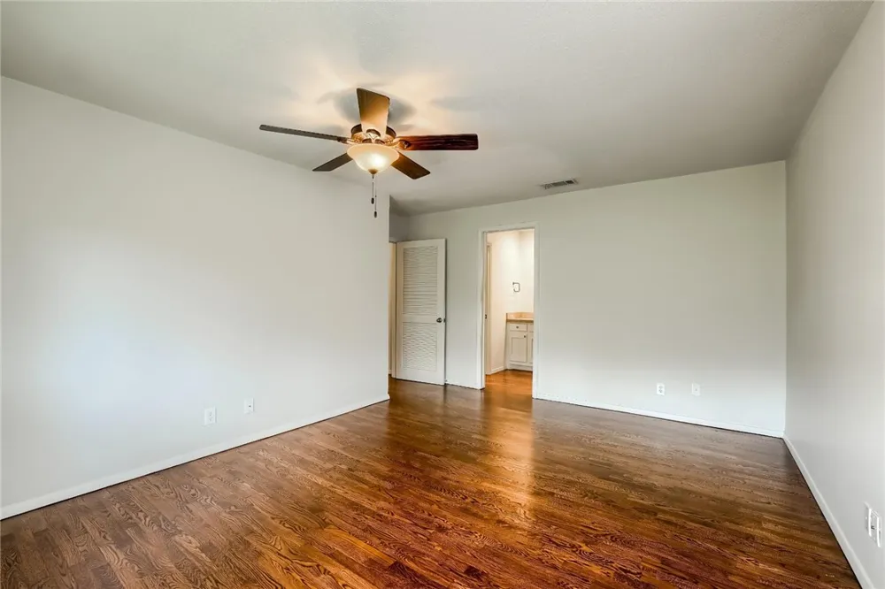 718 Bermuda Street Lakeway, TX 78734