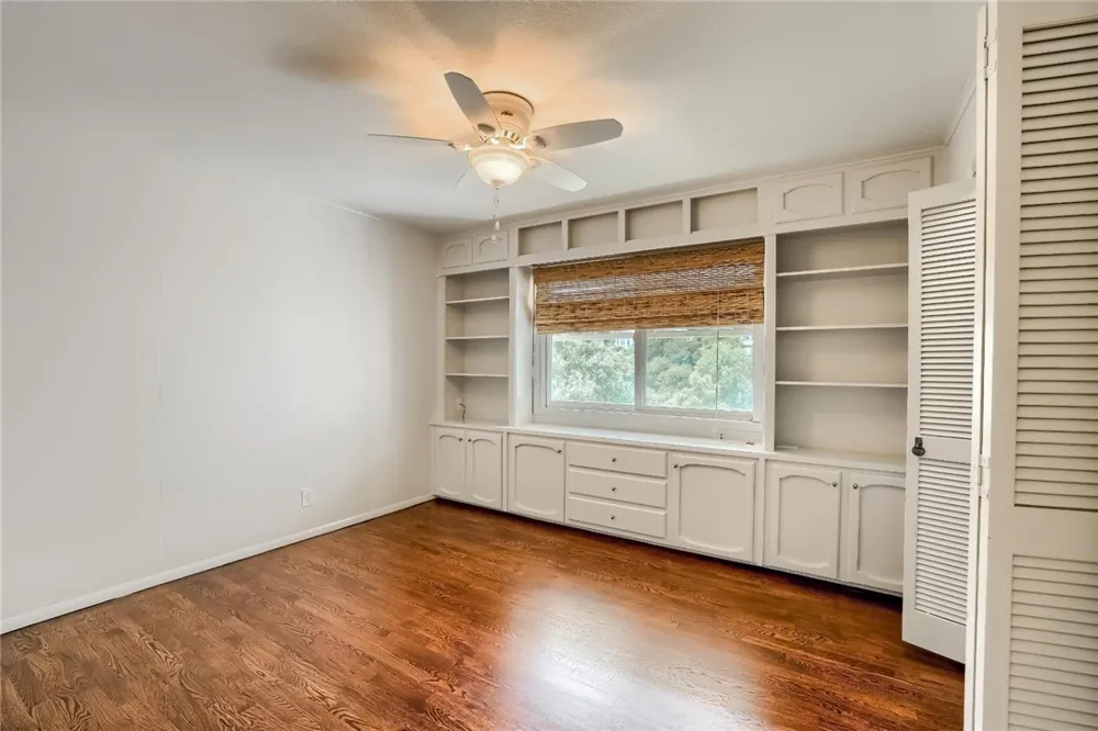 718 Bermuda Street Lakeway, TX 78734