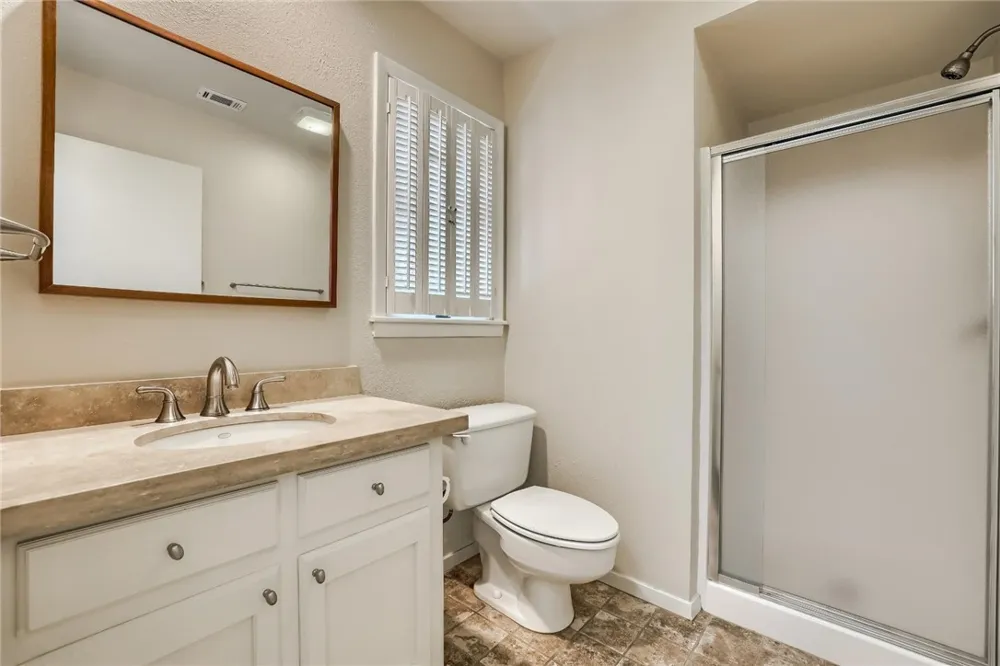 718 Bermuda Street Lakeway, TX 78734