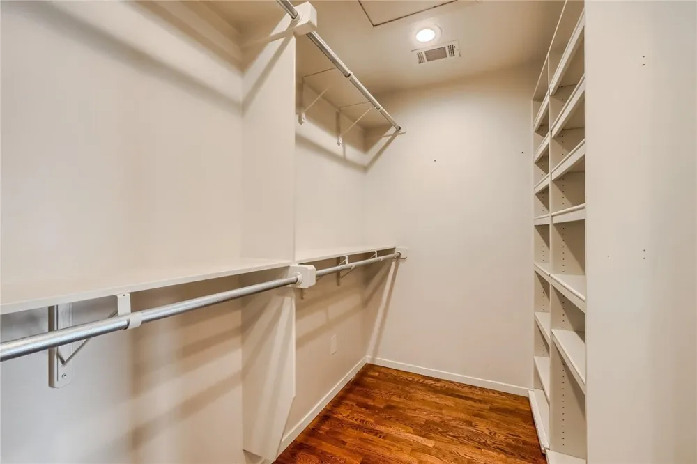 718 Bermuda Street Lakeway, TX 78734