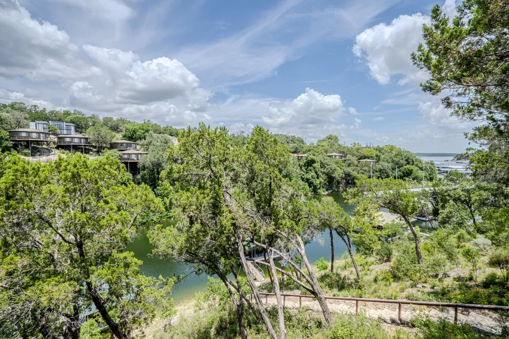 718 Bermuda Street Lakeway, TX 78734