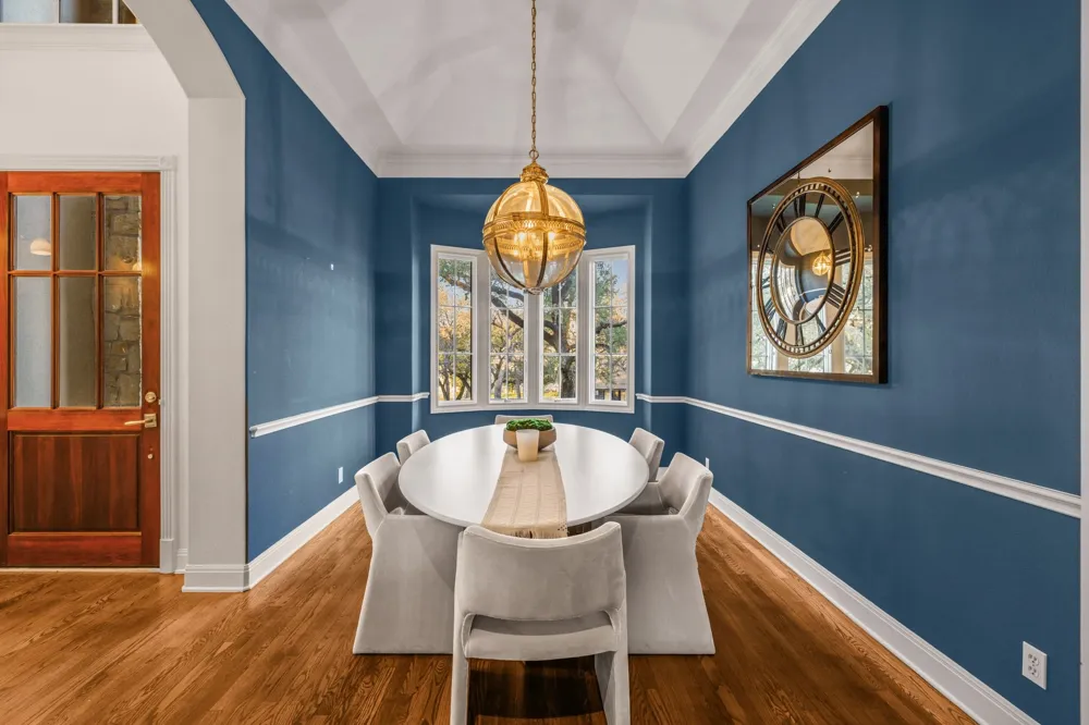 2703 McCullough Street Austin, TX 78703