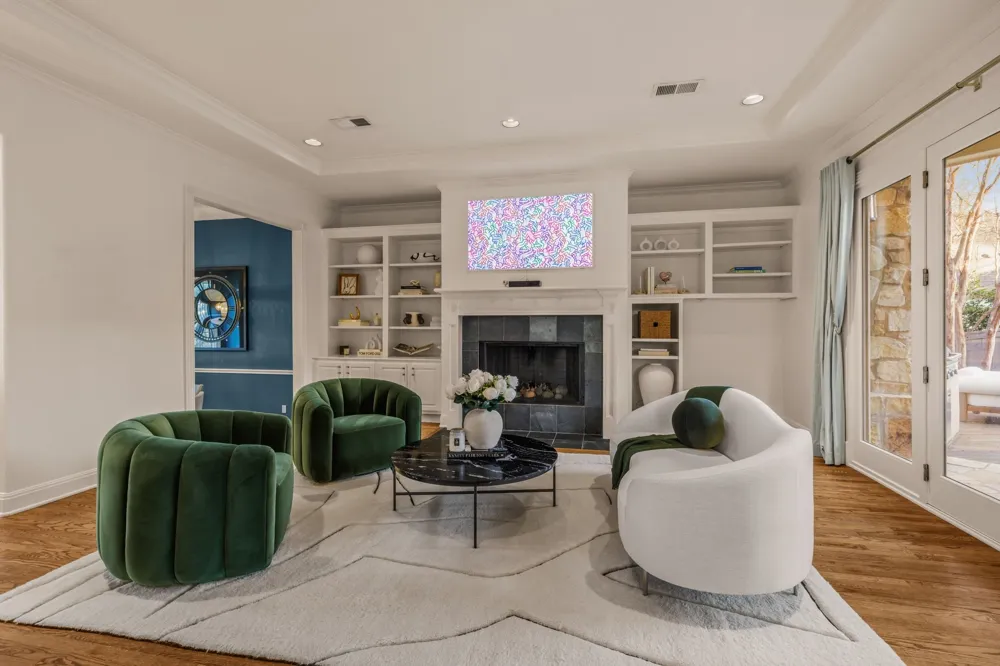 2703 McCullough Street Austin, TX 78703