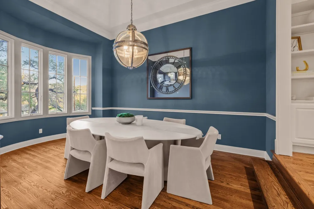 2703 McCullough Street Austin, TX 78703