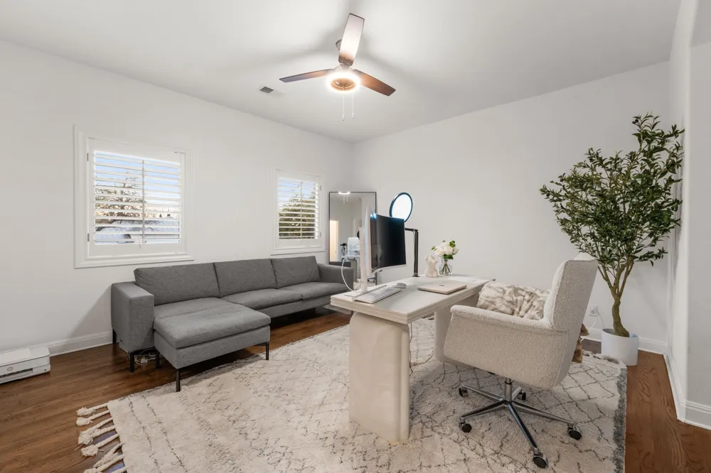 2703 McCullough Street Austin, TX 78703