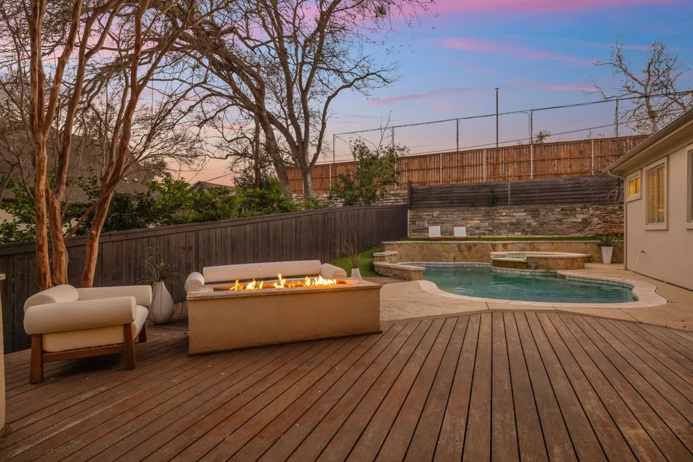 2703 McCullough Street Austin, TX 78703