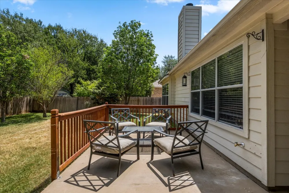 2808 Barefoot Lane Round Rock, TX 78665