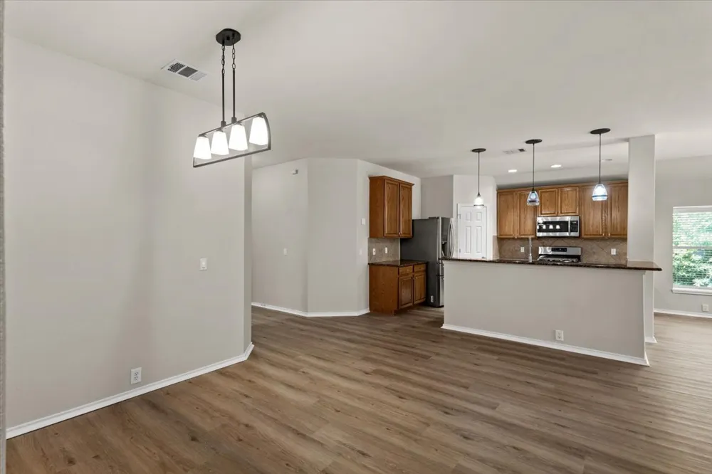 2808 Barefoot Lane Round Rock, TX 78665