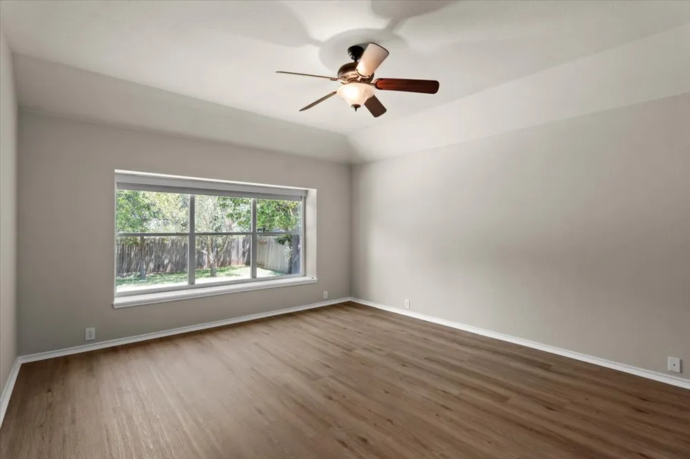 2808 Barefoot Lane Round Rock, TX 78665