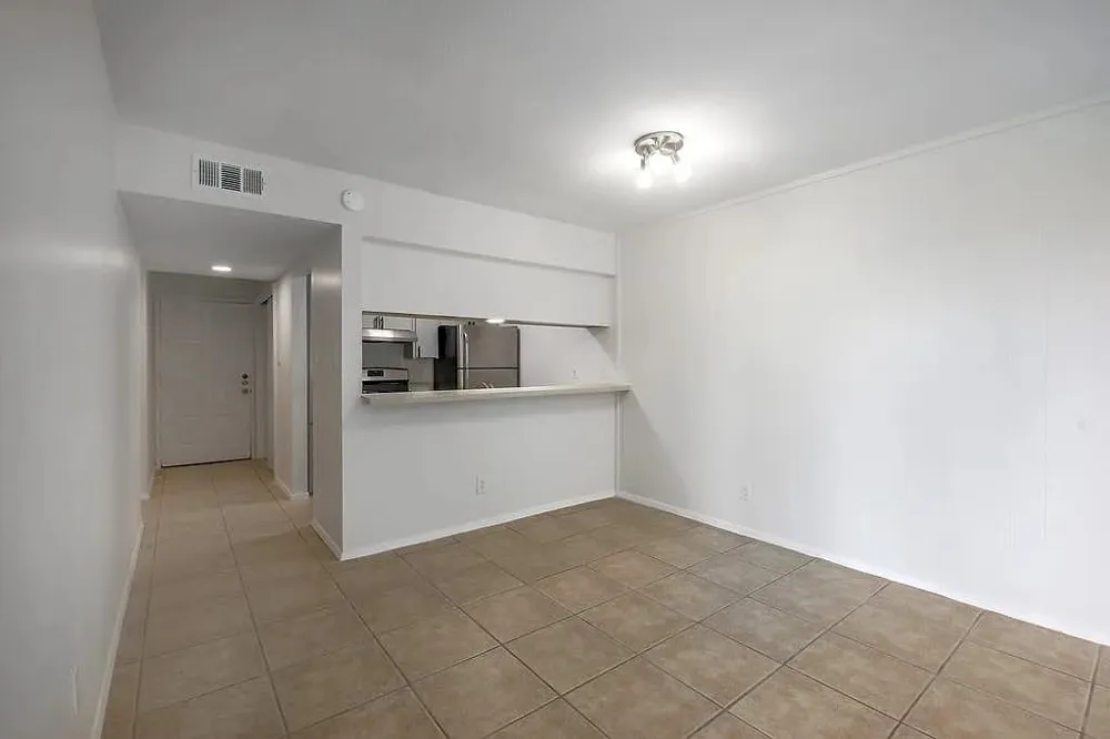 3431 North Hills Drive #103 Austin, TX 78731