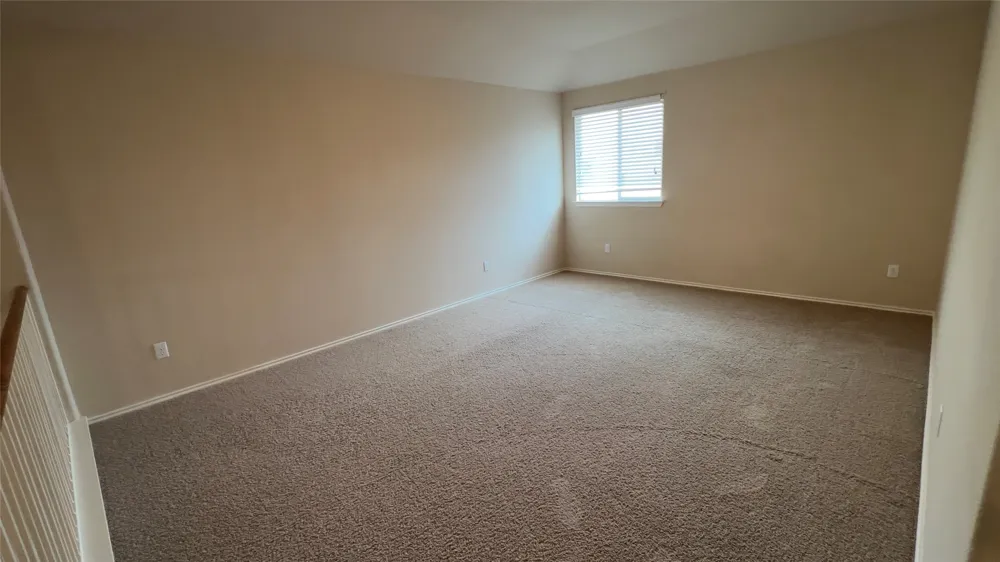 357 Nottingham Loop Kyle, TX 78640
