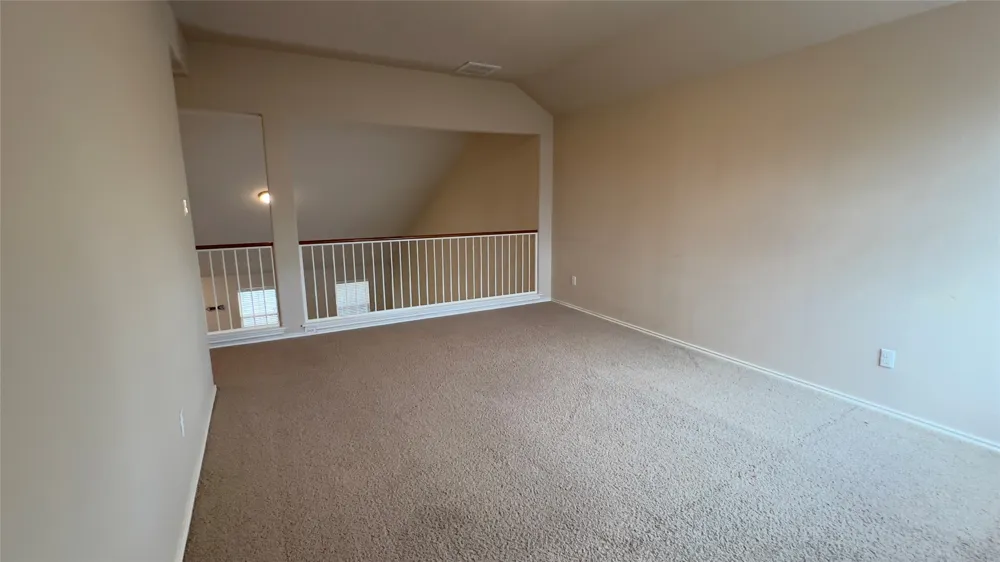 357 Nottingham Loop Kyle, TX 78640