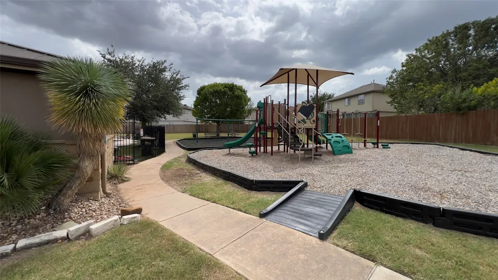 357 Nottingham Loop Kyle, TX 78640