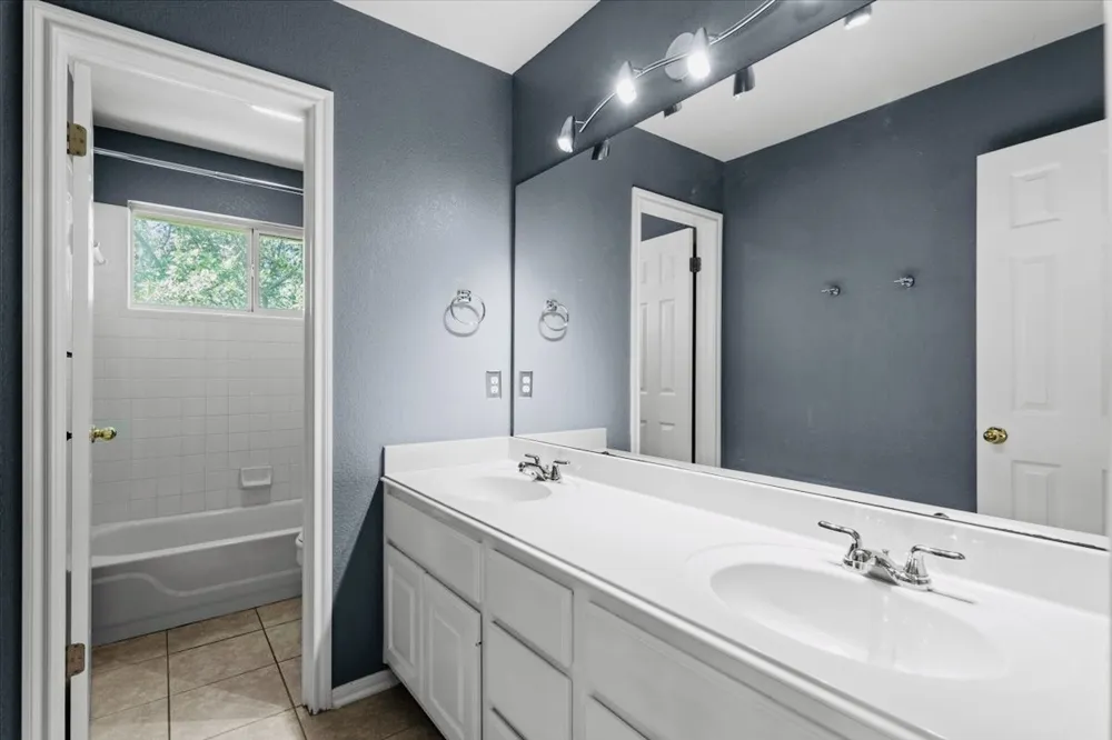 3112 Burks Lane Austin, TX 78732