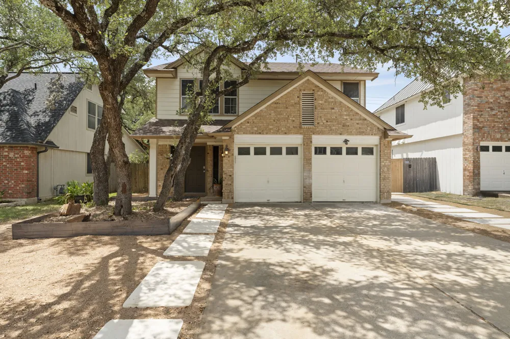 4015 Iriona Bend Austin, TX 78749