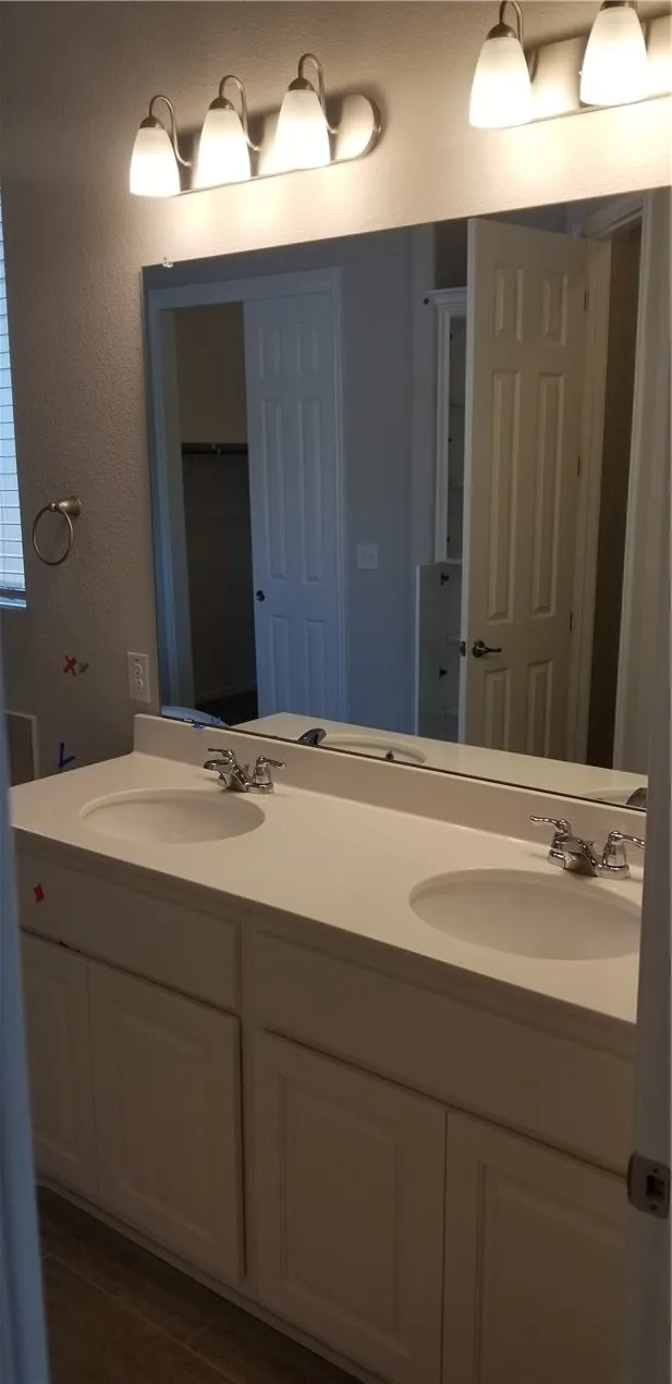 908 Kingston Place Cedar Park, TX 78613