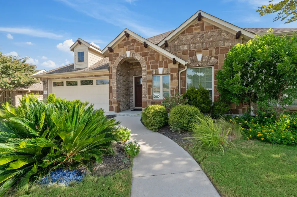 100 Lismore Street Hutto, TX 78634