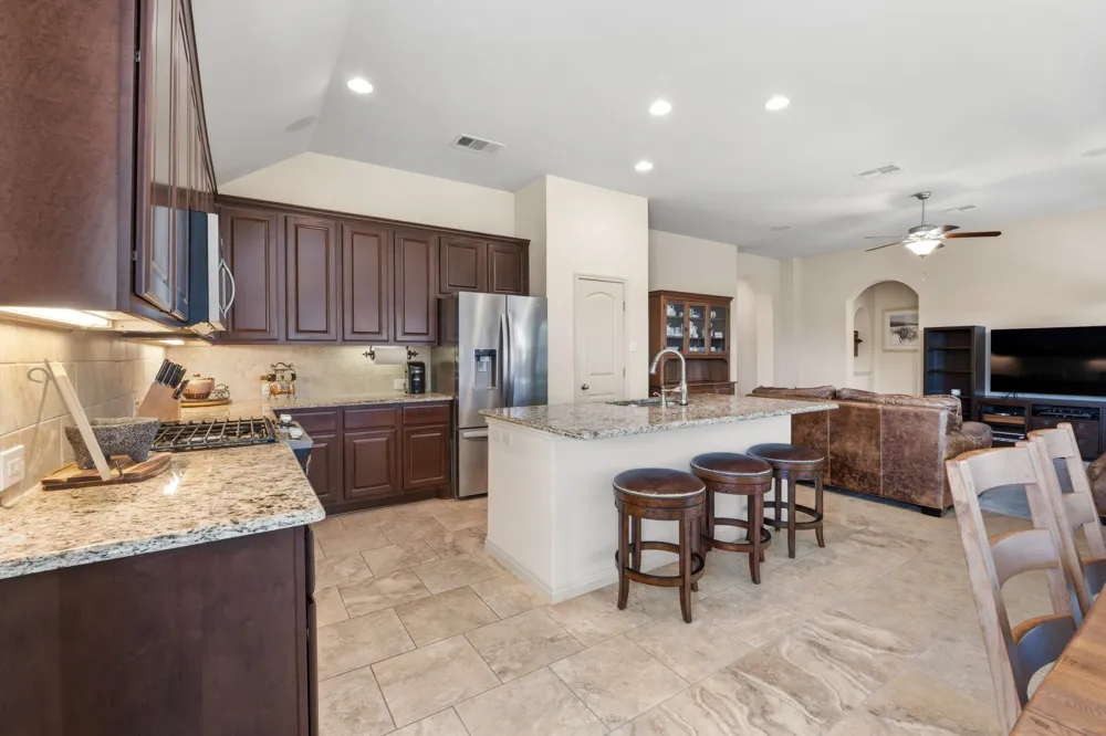 100 Lismore Street Hutto, TX 78634