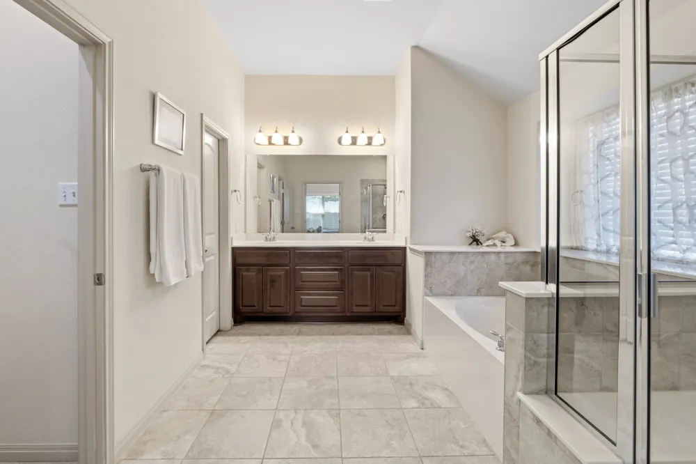 100 Lismore Street Hutto, TX 78634