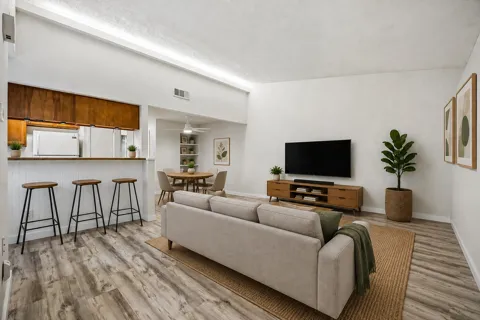 904 Sirocco Drive #A