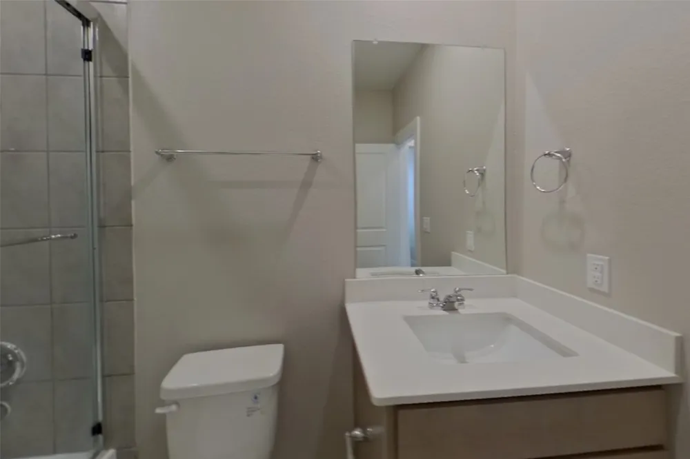 445 Raglands Road Leander, TX 78641