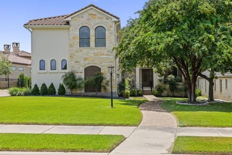 114 Golden Bear Drive