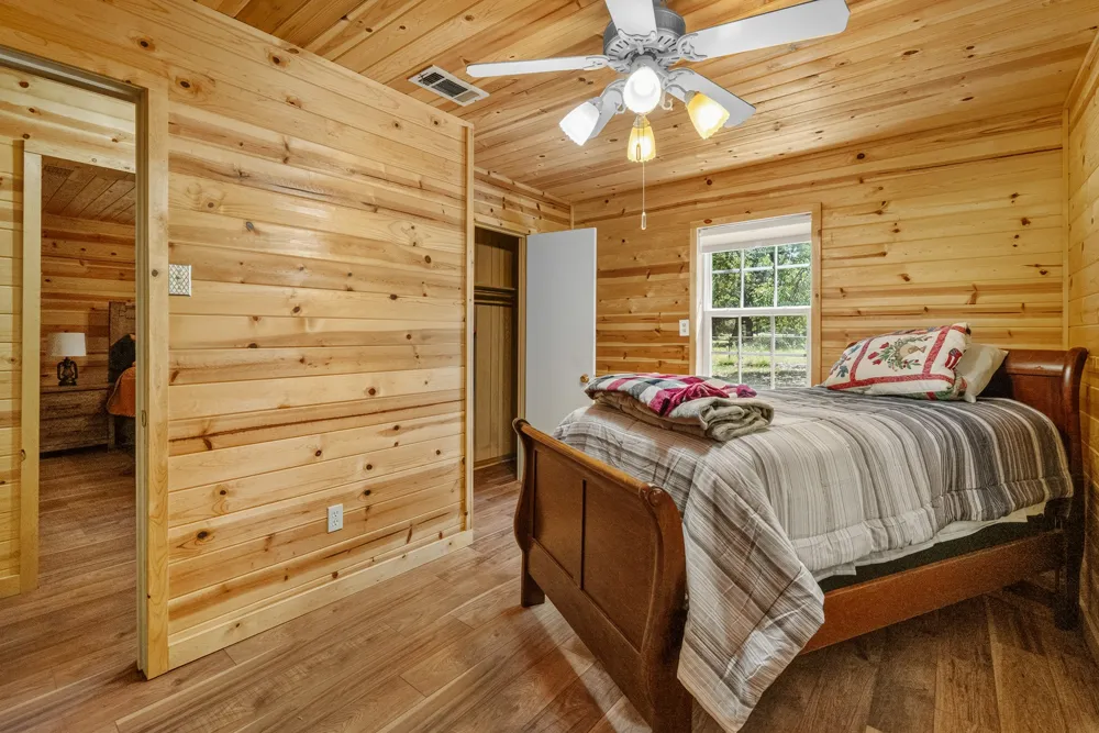 10338 FM 2437 Hallettsville, TX 77964