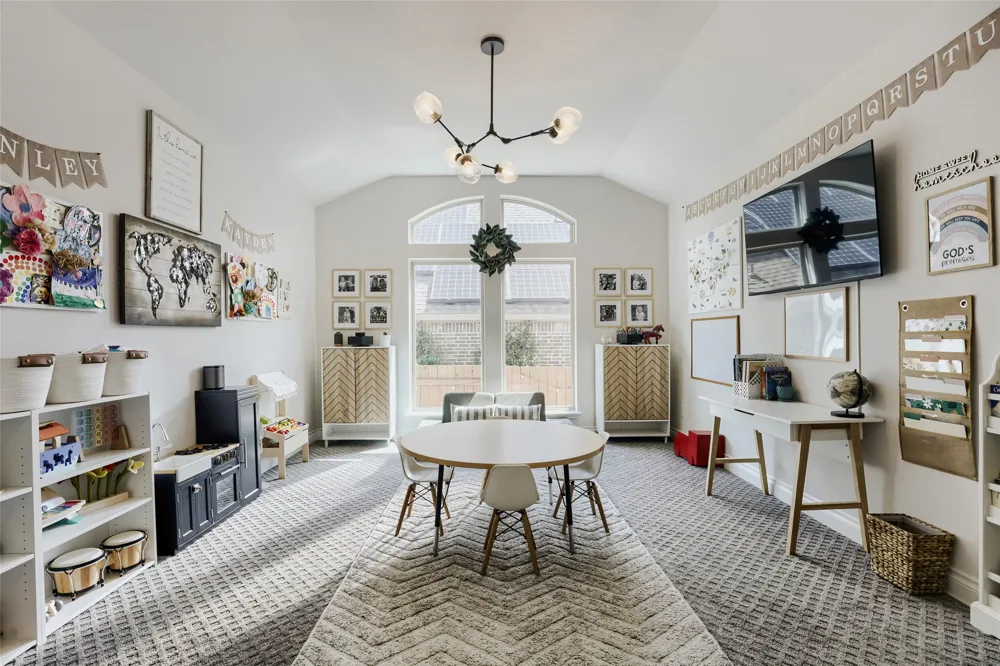 616 Breezygrass Way Georgetown, TX 78626