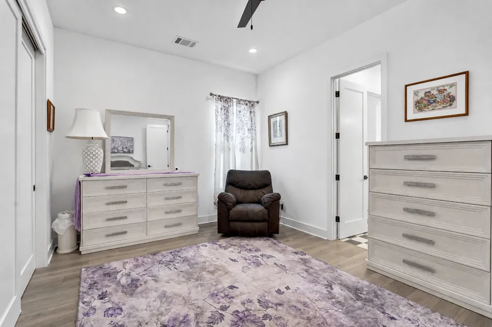 609 Paintbrush Horseshoe Bay, TX 78657