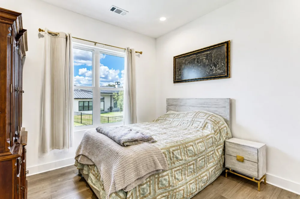 609 Paintbrush Horseshoe Bay, TX 78657