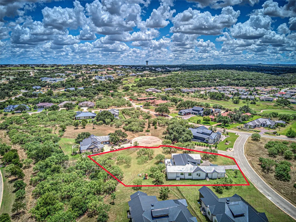 609 Paintbrush Horseshoe Bay, TX 78657