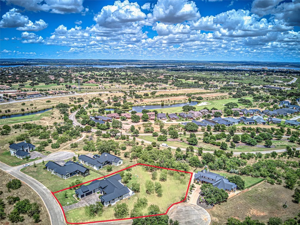 609 Paintbrush Horseshoe Bay, TX 78657