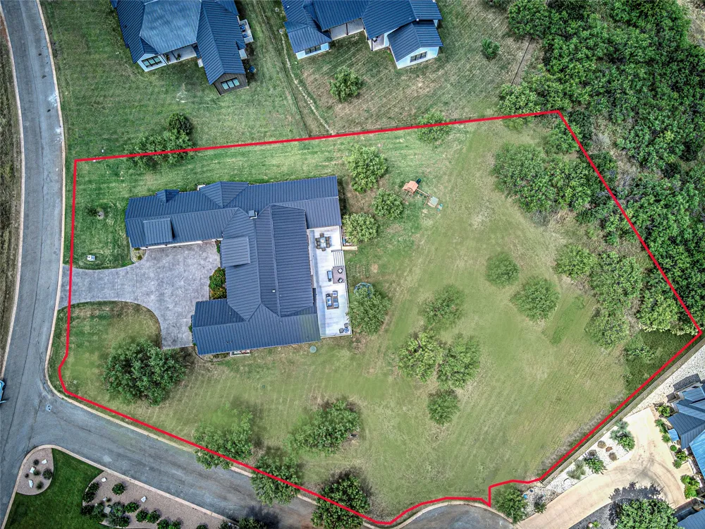 609 Paintbrush Horseshoe Bay, TX 78657