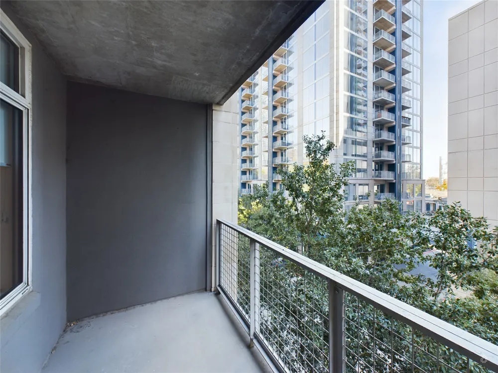 54 Rainey Street #415 Austin, TX 78701