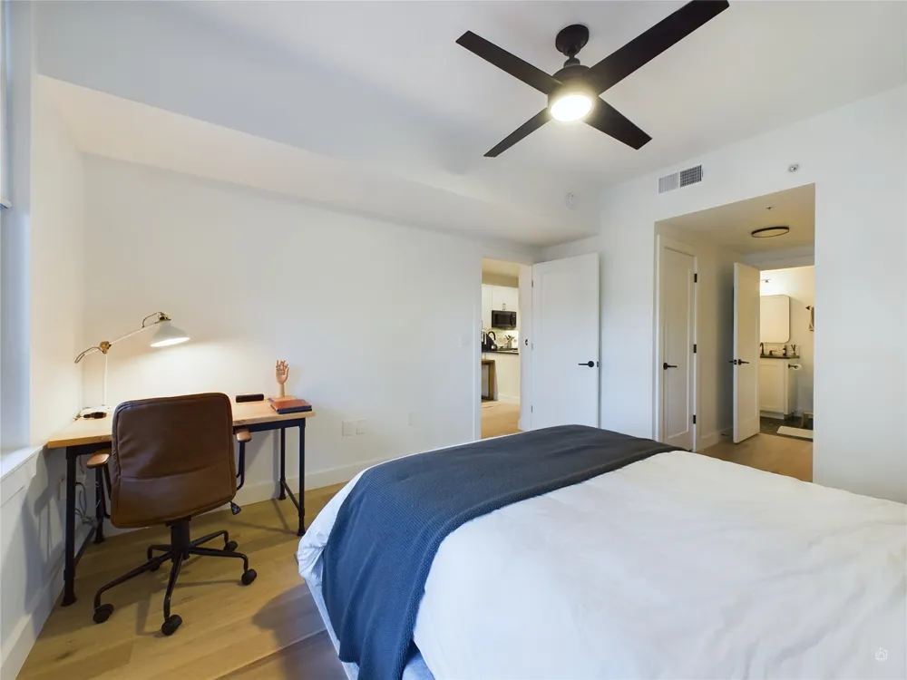 54 Rainey Street #415 Austin, TX 78701