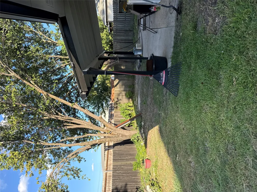 220 Bailey Loop Kyle, TX 78640