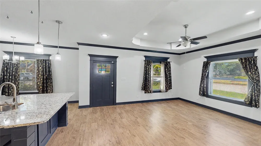 1315 Ross Avenue Tyler, TX 75702