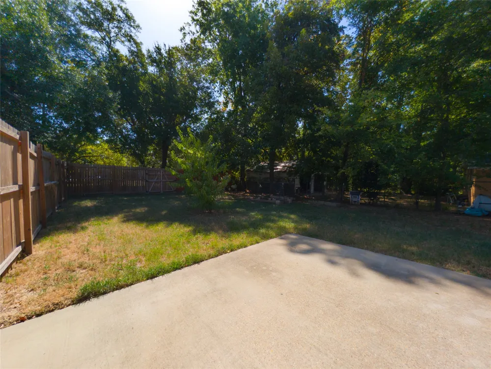 1315 Ross Avenue Tyler, TX 75702