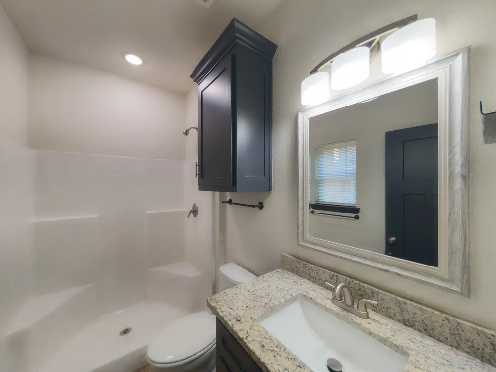 1315 Ross Avenue Tyler, TX 75702