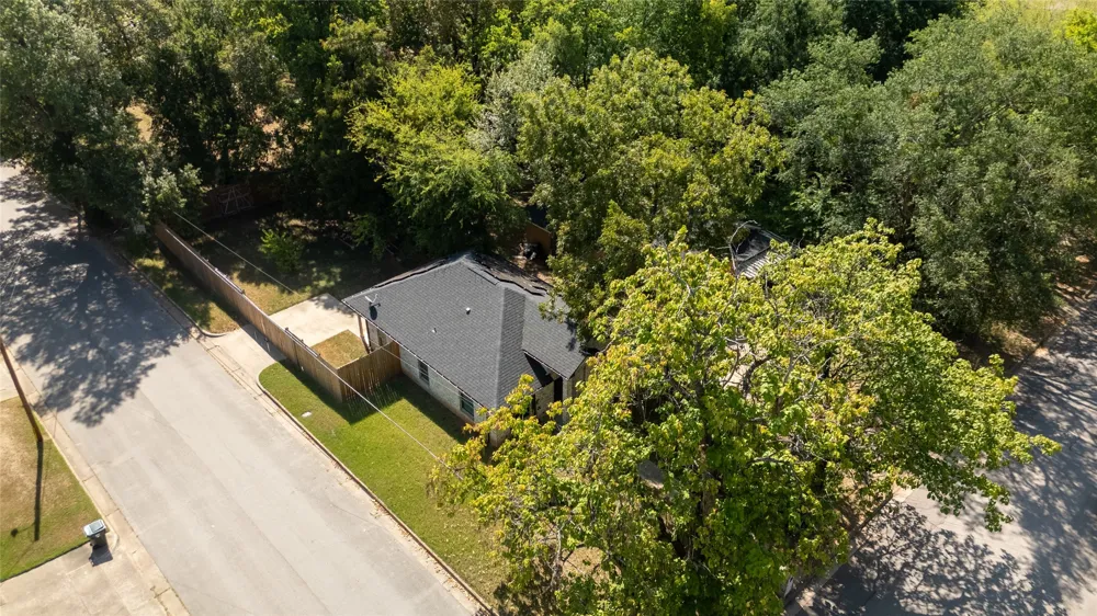 1315 Ross Avenue Tyler, TX 75702