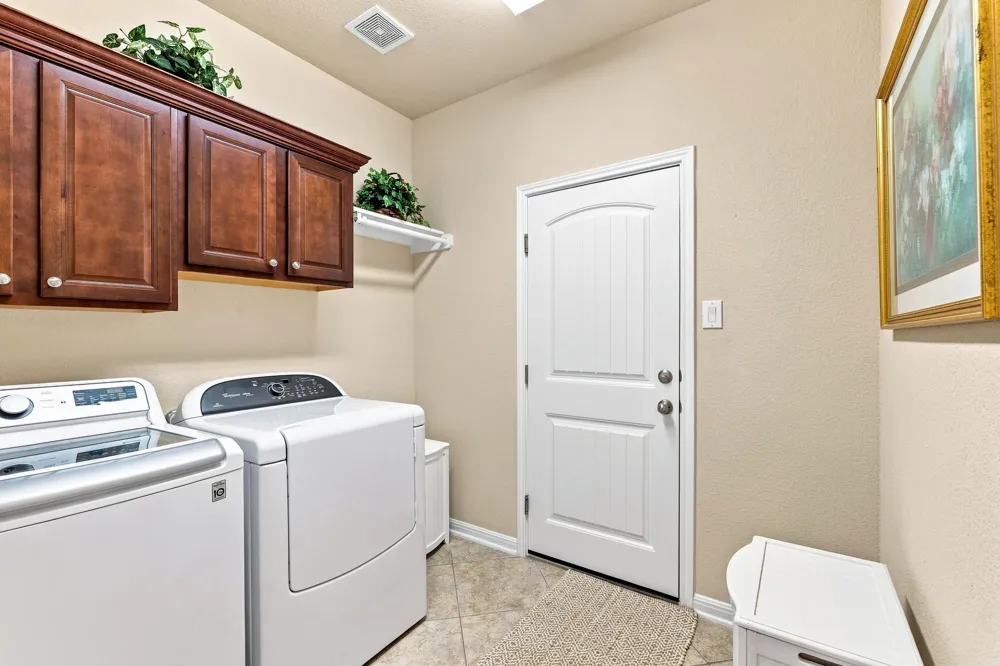 3208 Winged Elm Drive Cedar Park, TX 78613