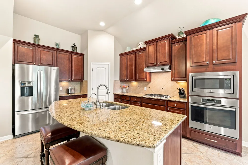 3208 Winged Elm Drive Cedar Park, TX 78613