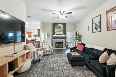 6001 Andross Court