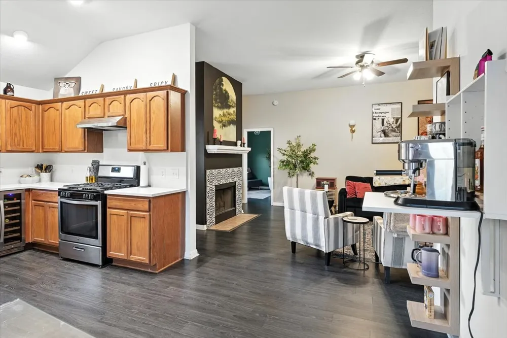 6001 Andross Court Hutto, TX 78634