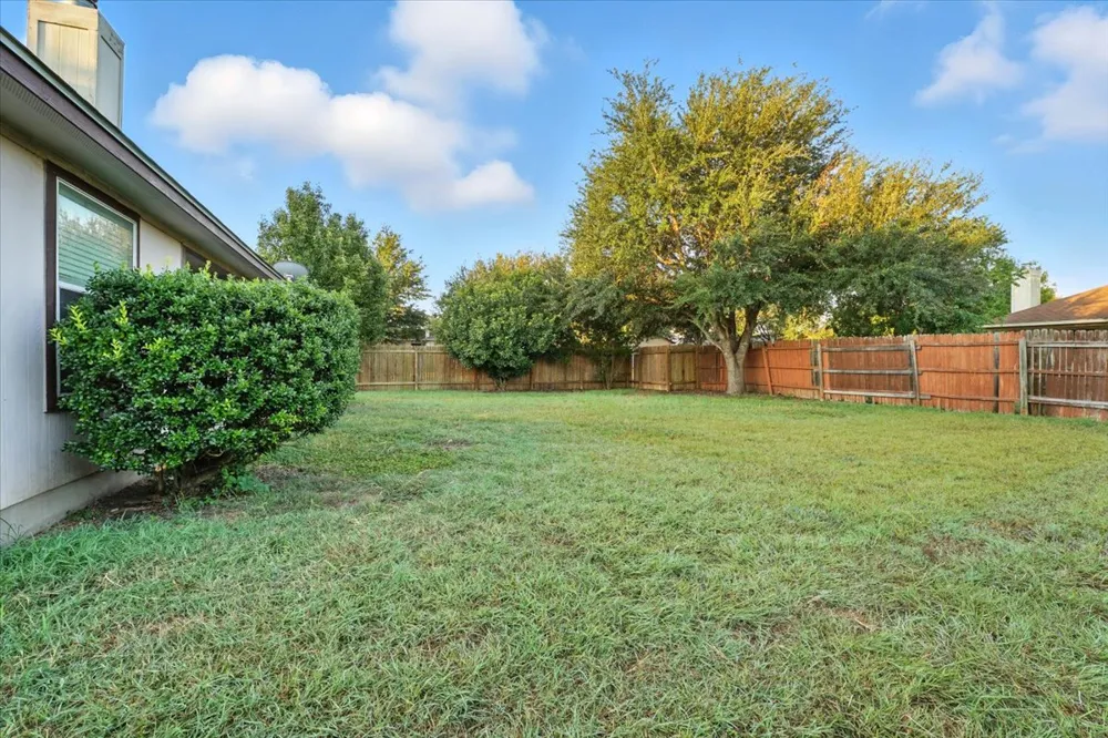 6001 Andross Court Hutto, TX 78634