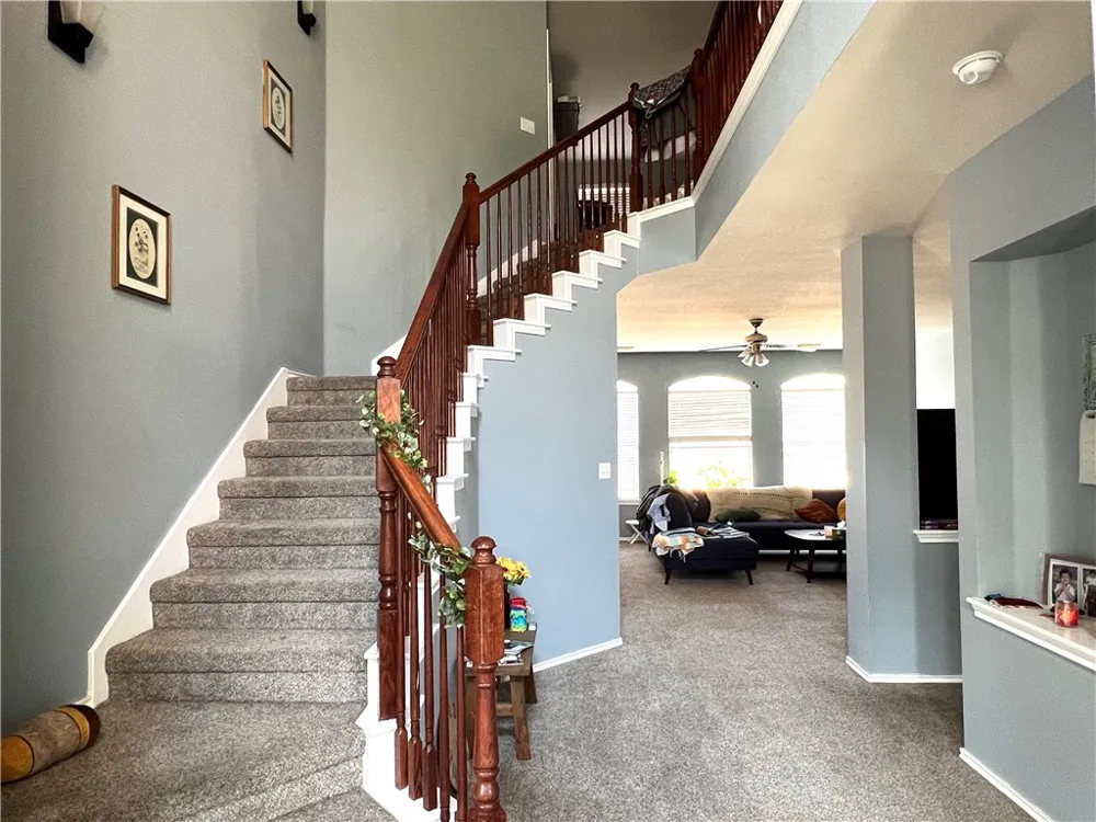 802 Stevenage Drive Pflugerville, TX 78660