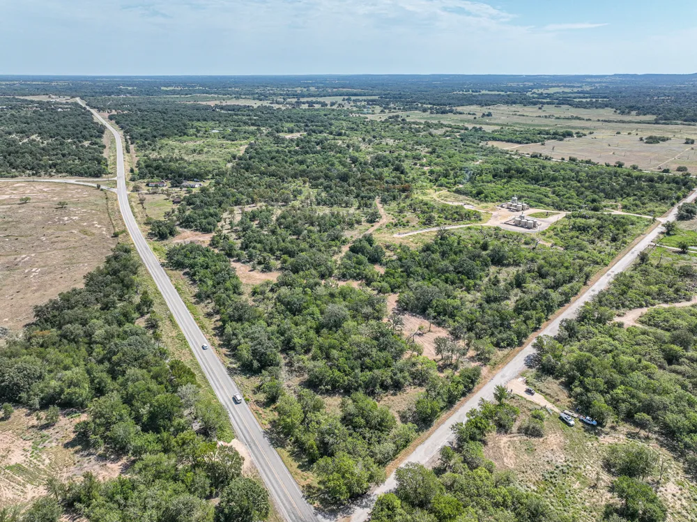 Pumper Tract 1 Road Luling, TX 78648