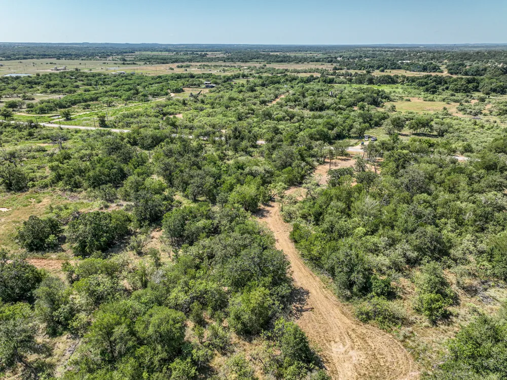 Pumper Tract 1 Road Luling, TX 78648