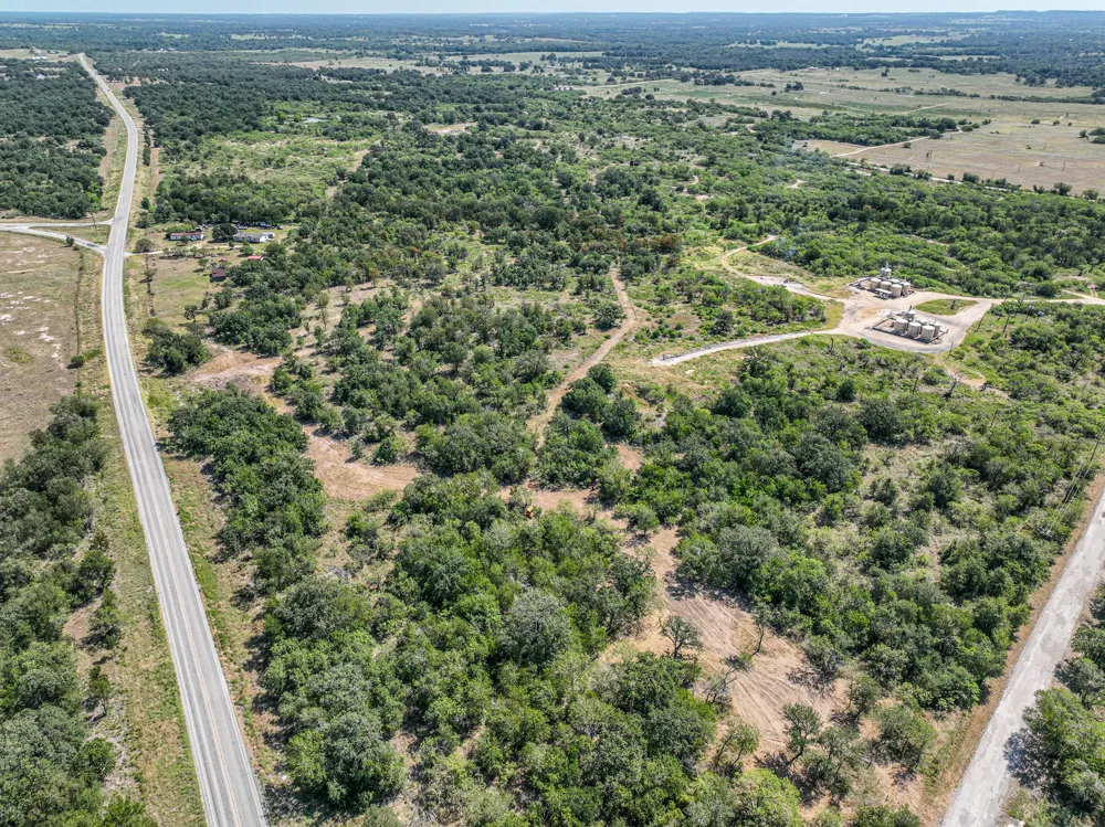 Pumper Tract 1 Road Luling, TX 78648